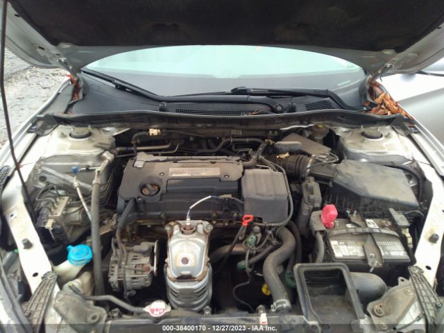 1HGCR2F32EA199264 Honda ACCORD LX