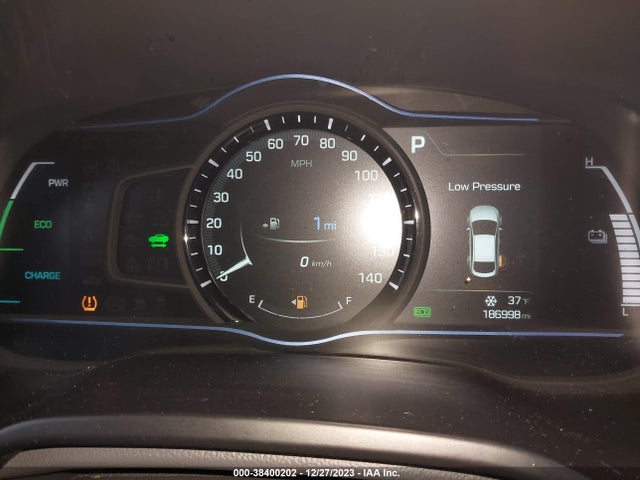 2017 HYUNDAI IONIQ HYBRID SEL VIN: KMHC75LC2HU040012