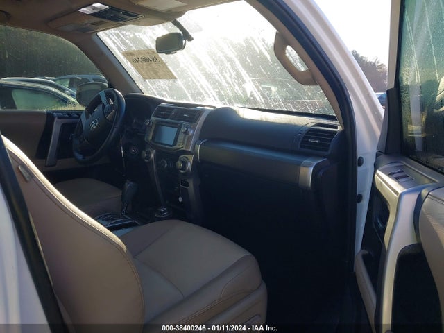 Toyota 4runner Sr5 Premium 2018 JTEBU5JR4J5526302 Image 5
