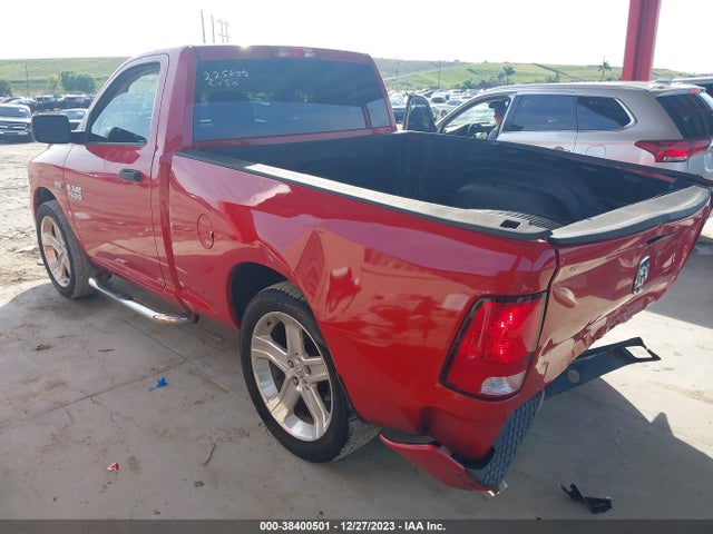 2016 RAM 1500 EXPRESS VIN: 3C6JR6AT6GG153923