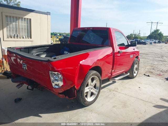 2016 RAM 1500 EXPRESS VIN: 3C6JR6AT6GG153923
