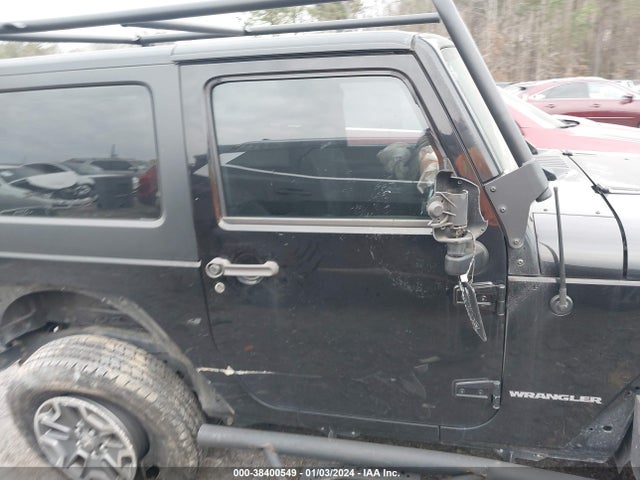 Jeep Wrangler Rubicon 2015 1C4BJWCG7FL563099 Image 13