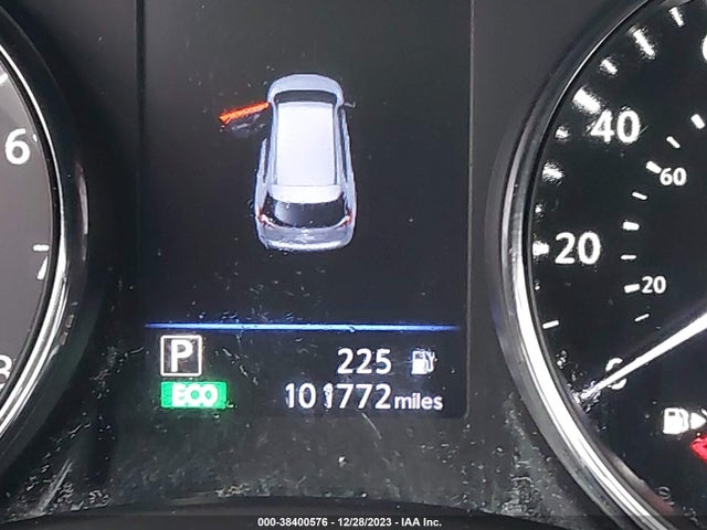 2018 NISSAN ROGUE SL VIN: 5N1AT2MT8JC741438