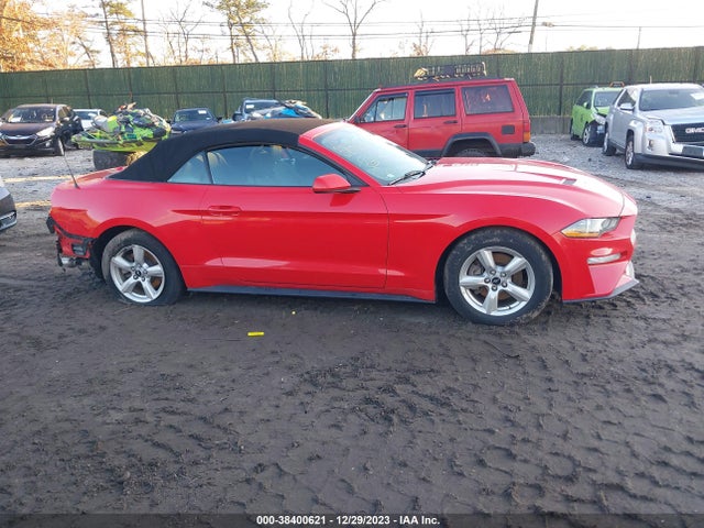 Ford Mustang Ecoboost 2019 1FATP8UH2K5158942 Image 12