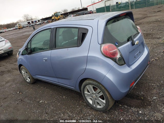 Chevrolet Spark 1lt Auto 2014 KL8CD6S98EC495112 Image 3