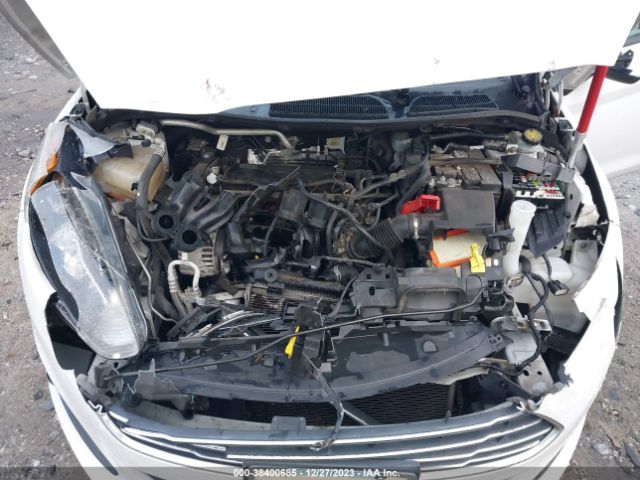 3FADP4BJ0FM225816 Ford FIESTA SE