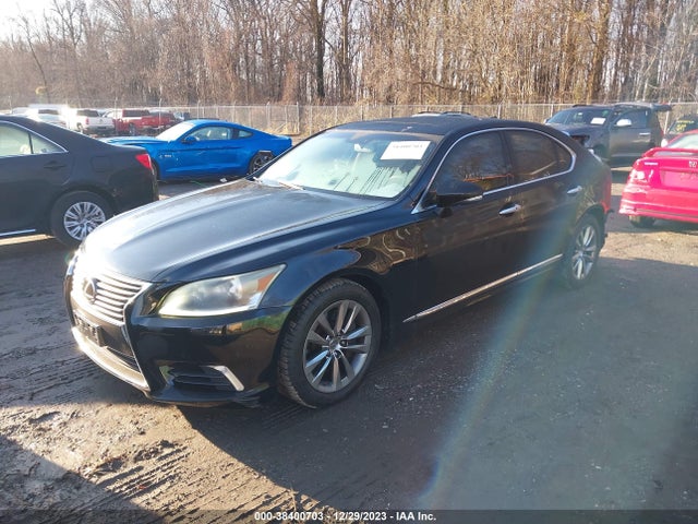 Lexus LS 460 2014 JTHCL5EF0E5019879 Image 2