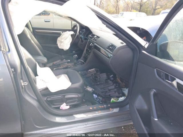 1VWJM7A32JC039275 Volkswagen Passat 3.6l V6 Gt