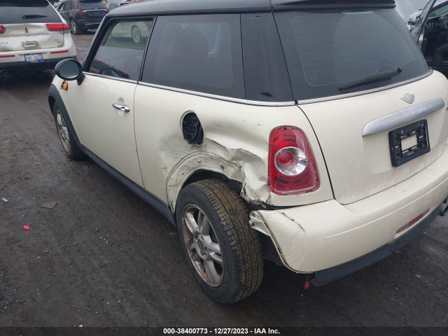 2012 MINI COOPER WMWSU3C55CT260710 Photo 5