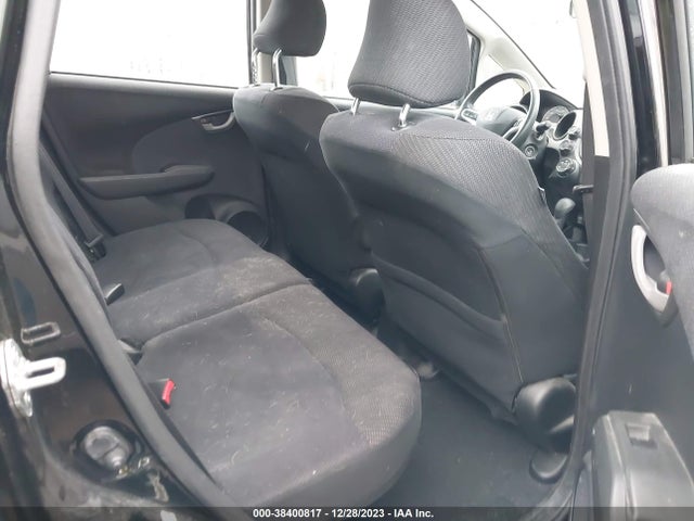 2013 HONDA FIT SPORT VIN: JHMGE8H59DC033774