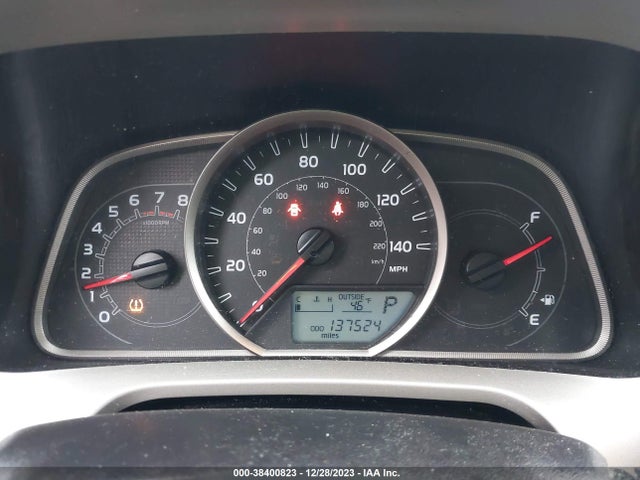 2015 TOYOTA RAV4 XLE VIN: 2T3RFREV3FW292052