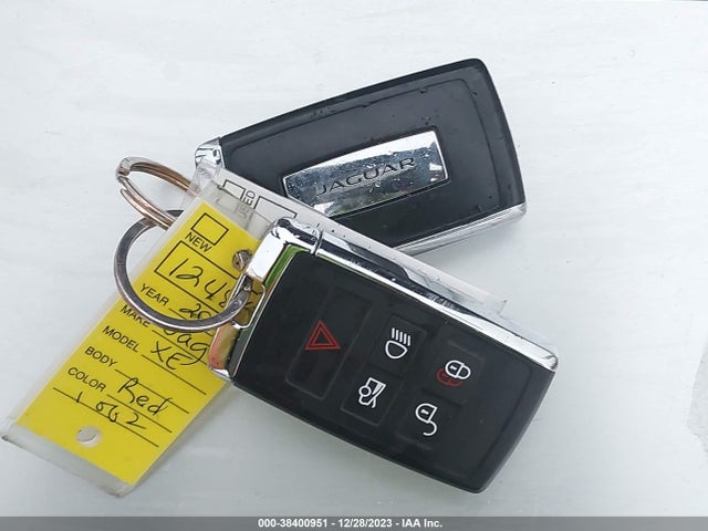 2020 JAGUAR XE SAJAT4GX4LCP56702 Photo 10