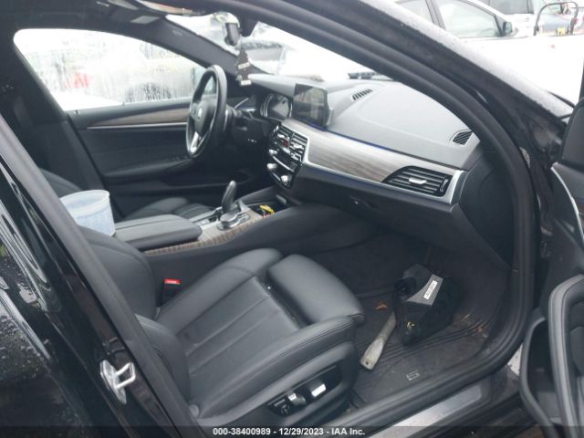 WBAJA7C53JWA73945 BMW 530i Xdrive