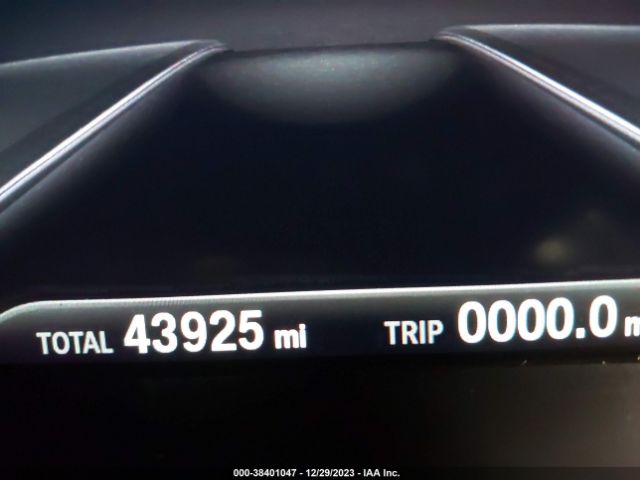 WBSJF0C53JB283566 BMW M5