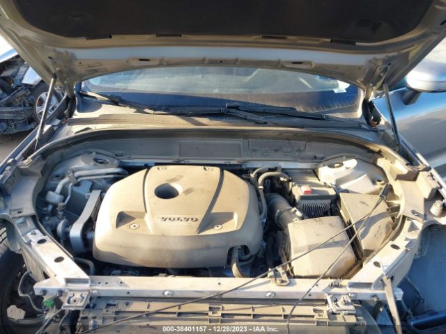 2019 VOLVO XC60 LYV102DL3KB215205 Photo 9
