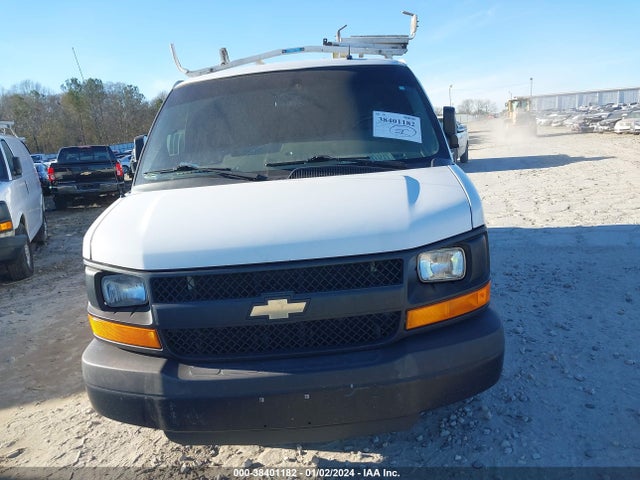 Chevrolet Express 2500 Work Van 2015 1GCWGFCF7F1279880 Image 12