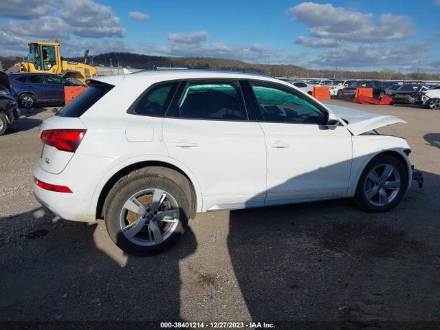 2018 AUDI Q5 2.0T PREMIUM/2.0T TECH PREMIUM VIN: WA1ANAFY3J2015018