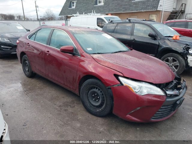 2015 TOYOTA CAMRY 4T1BF1FK7FU981589 Photo 0