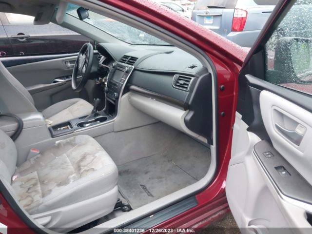 2015 TOYOTA CAMRY 4T1BF1FK7FU981589 Photo 4