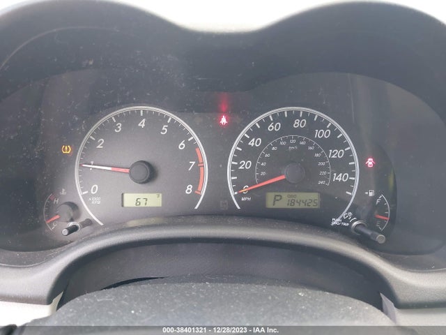 2011 TOYOTA COROLLA LE VIN: 2T1BU4EEXBC552008