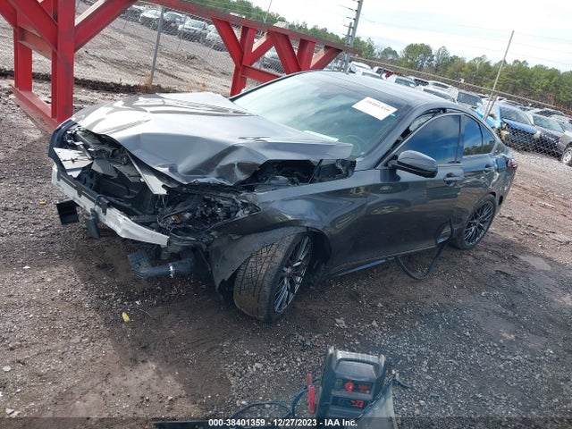 2018 GENESIS G80 3.3T SPORT VIN: KMHGN4JB5JU285369