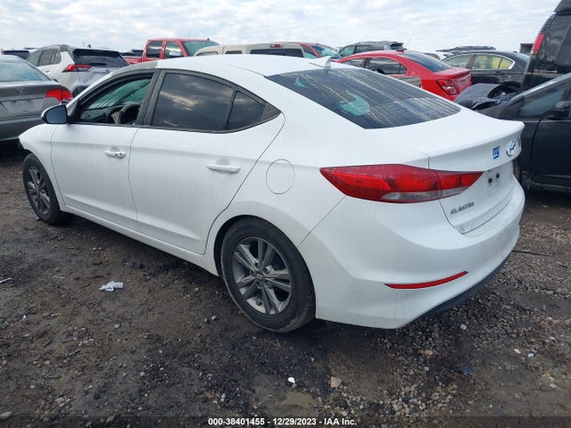 Hyundai Elantra Value Edition 2017 5NPD84LF3HH154976 Image 3