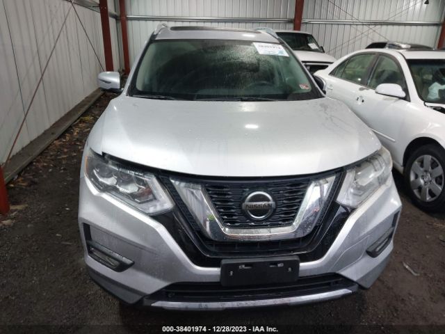 5N1AT2MV8JC754496 Nissan Rogue Sl