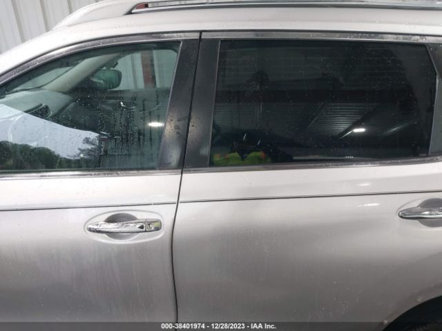 5N1AT2MV8JC754496 Nissan Rogue Sl