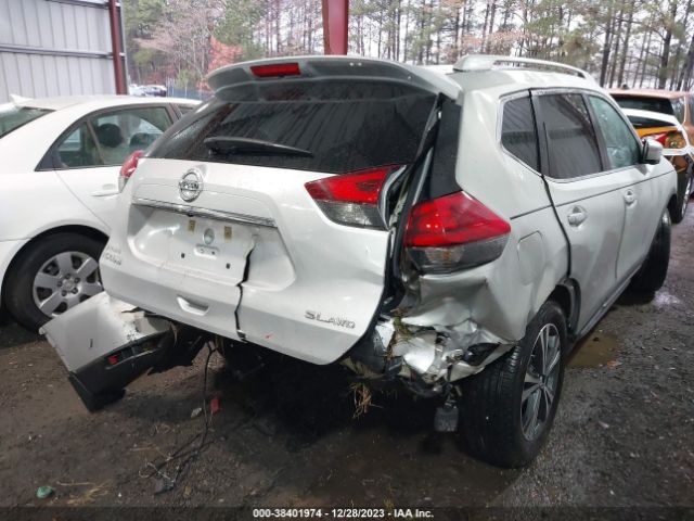 5N1AT2MV8JC754496 Nissan Rogue Sl