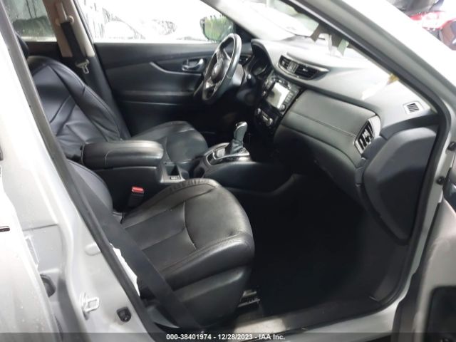 5N1AT2MV8JC754496 Nissan Rogue Sl