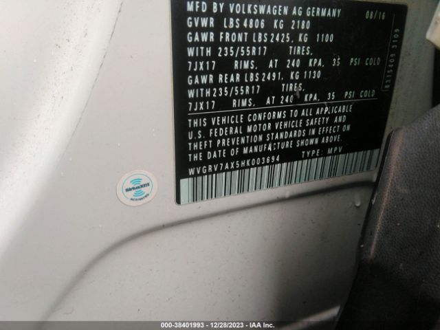 2017 VOLKSWAGEN TIGUAN WVGRV7AX5HK003694 Photo 8