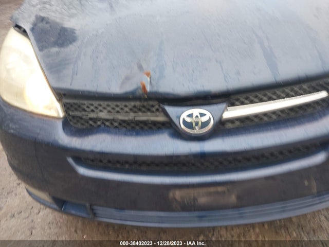 2005 TOYOTA SIENNA XLE LIMITED VIN: 5TDBA22C55S030527