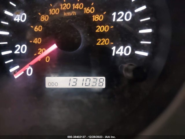 Auction sale of the 2004 Toyota Highlander V6, vin: JTEDP21A840027349, lot number: 38402137