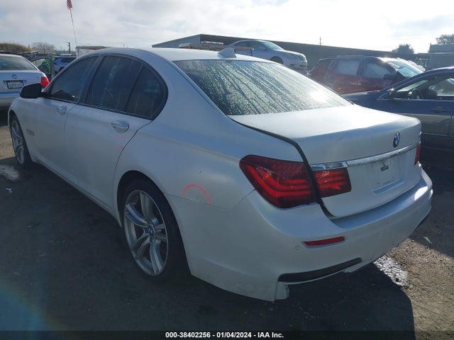 WBAYA8C58ED228265 BMW 750i