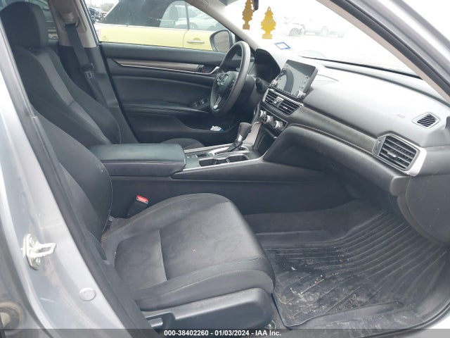 Honda ACCORD LX 2018 1HGCV1F1XJA231571 Image 5