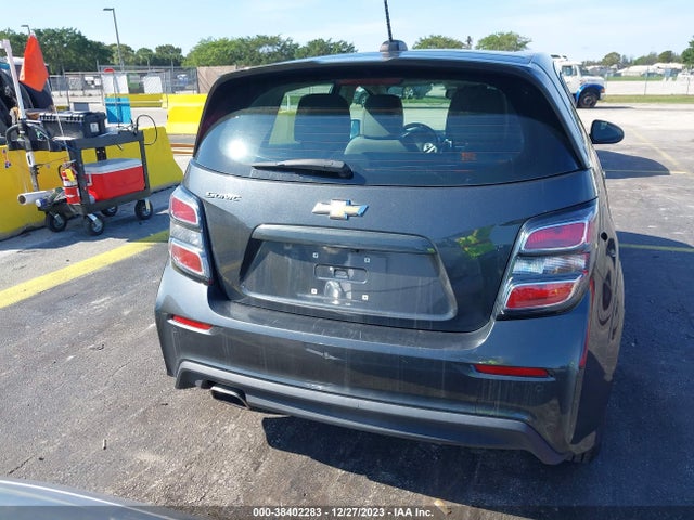 Chevrolet Sonic Fwd  1fl 5-door 2020 1G1JG6SB7L4114889 Image 16