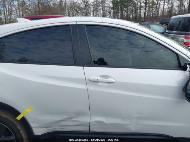 3CZRU6H53NM735956 Honda Hr-v Awd Ex