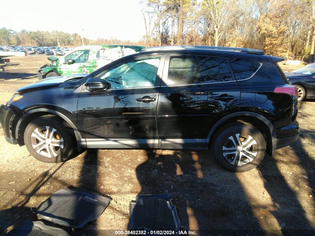 2017 TOYOTA RAV4 LE VIN: 2T3BFREV1HW664623