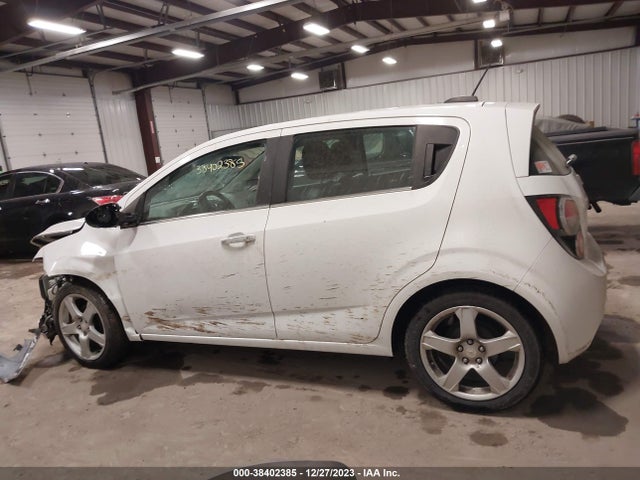 Chevrolet Sonic Ltz Auto 2015 1G1JE6SB7F4103711 Image 14