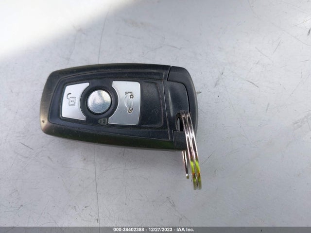 WBA3C1C50EK108872 BMW 328I