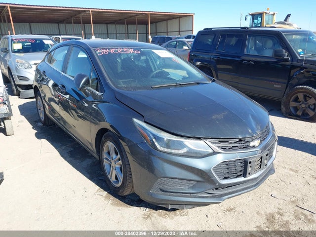 2018 3G1BE6SM5JS550827 main image