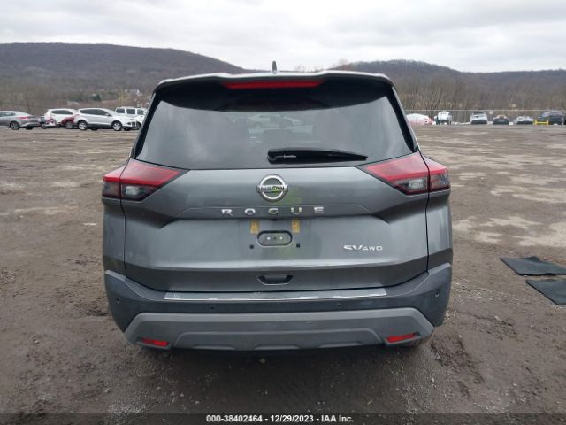 5N1AT3BB5MC749131 Nissan Rogue Sv Intelligent Awd