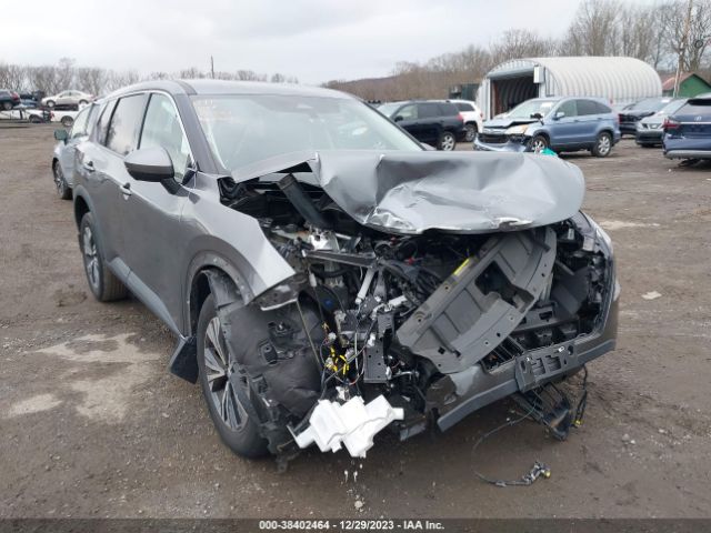 5N1AT3BB5MC749131 Nissan Rogue Sv Intelligent Awd
