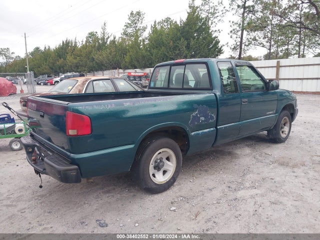 1998 ISUZU HOMBRE XS VIN: 1GGCS1947W8665599
