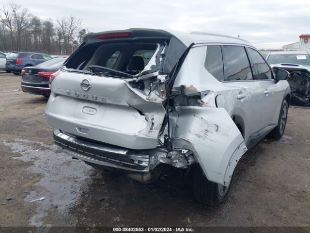 5N1AT3BB2MC697442 Nissan Rogue Sv Intelligent Awd