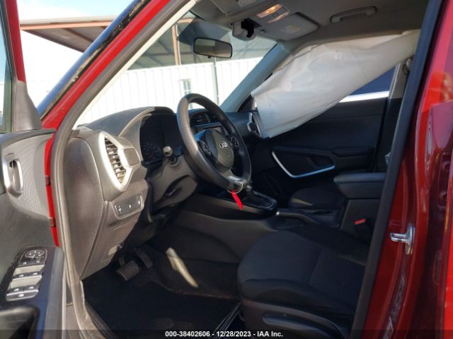 KNDJ23AU5L7113018 KIA SOUL LX