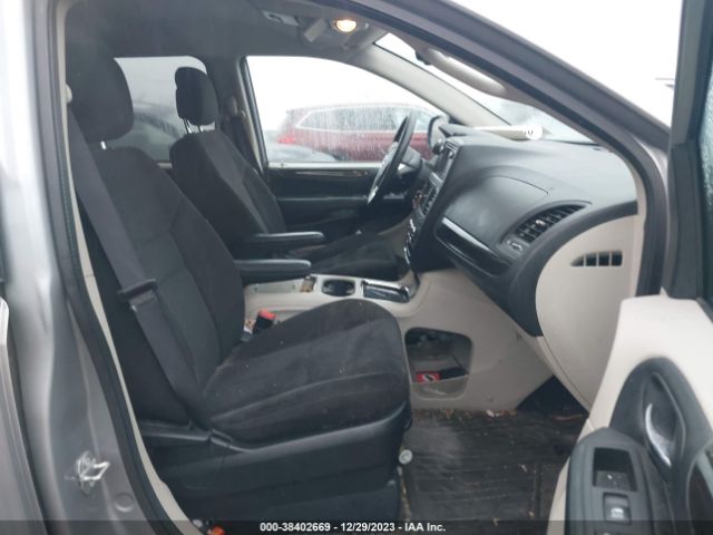 2C4RDGCGXGR361359 Dodge Grand Caravan Sxt