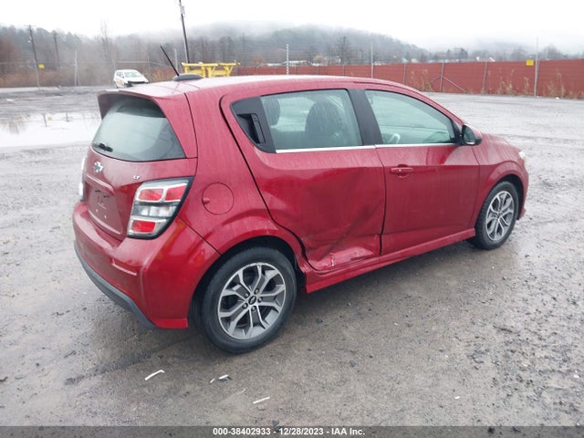 Chevrolet Sonic Lt Auto 2018 1G1JD6SG8J4119648 Image 4