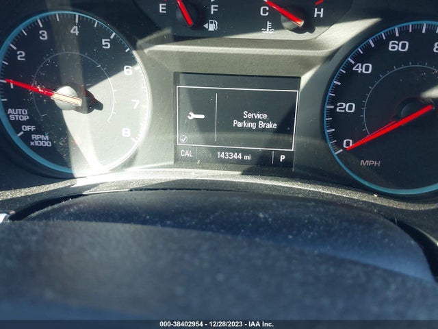 Chevrolet Traverse Ls 2018 1GNERFKWXJJ137983 Image 16