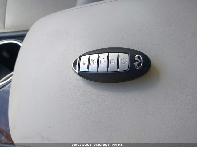 Infiniti Q50 3.0t Luxe 2018 JN1EV7AP1JM590251 Image 11